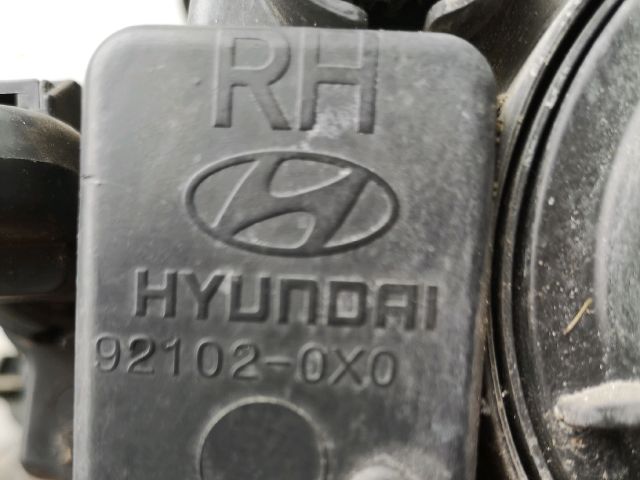 bontott HYUNDAI i10 Jobb Fényszóró