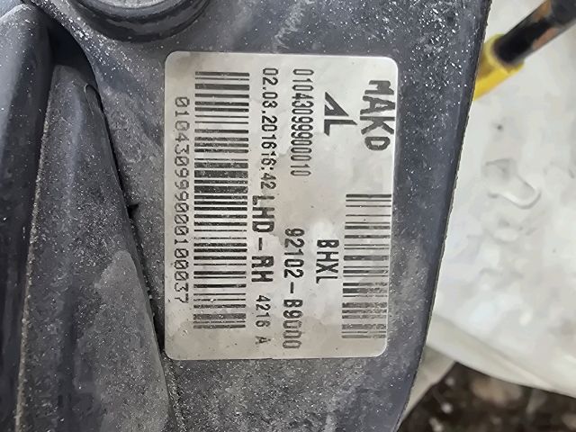 bontott HYUNDAI i10 Jobb Fényszóró