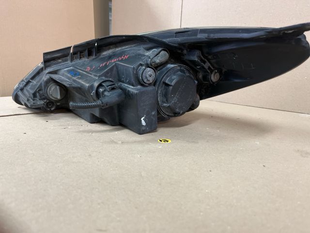 bontott HYUNDAI i10 Jobb Fényszóró