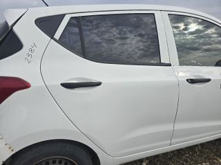 bontott HYUNDAI i10 Jobb hátsó Ajtó (Üres lemez)