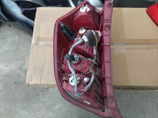 bontott HYUNDAI i10 Jobb Hátsó Lámpa