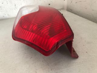 bontott HYUNDAI i10 Jobb Hátsó Lámpa