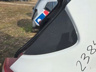 bontott HYUNDAI i10 Jobb hátsó Sárvédő Díszléc