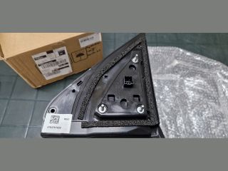 bontott HYUNDAI i10 Jobb Visszapillantó Tükör (Elektromos)