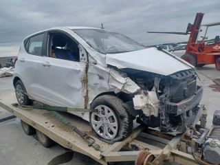 bontott HYUNDAI i10 Komfort Elektronika