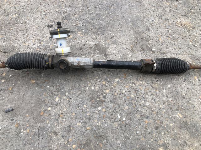 bontott HYUNDAI i10 Kormánymű Nem szervós