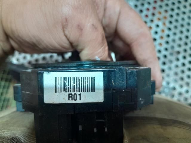 bontott HYUNDAI i10 Légzsák Átvezető Szalagkábel