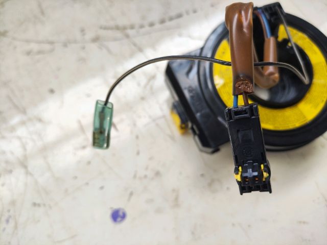 bontott HYUNDAI i10 Légzsák Átvezető Szalagkábel