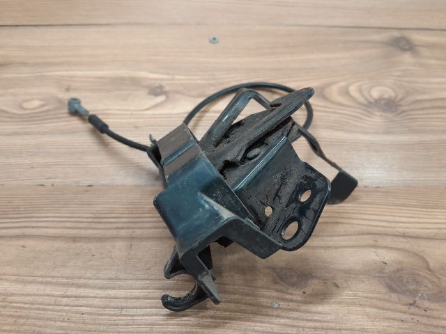 bontott HYUNDAI i10 Motorháztető Zárszerkezet