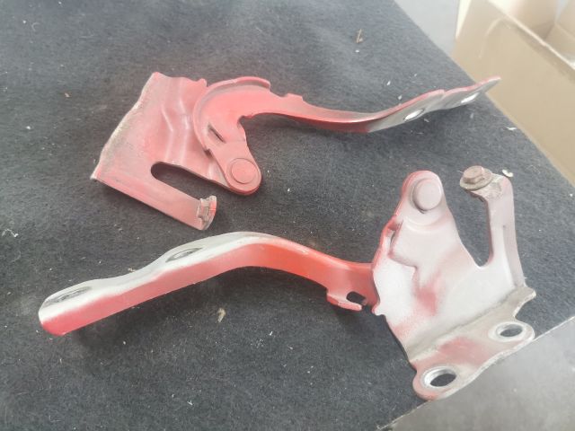 bontott HYUNDAI i10 Motorháztető Zsanér Pár