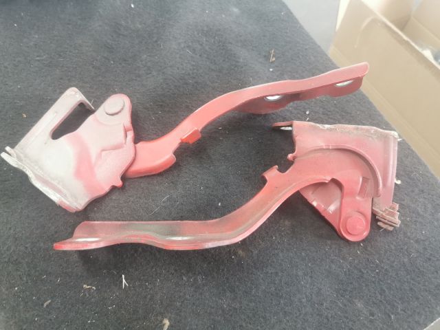 bontott HYUNDAI i10 Motorháztető Zsanér Pár