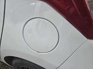 bontott HYUNDAI i10 Tankajtó