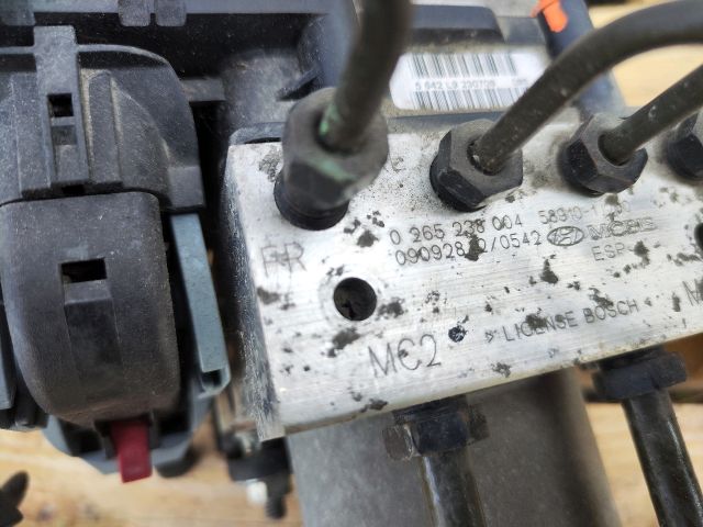 bontott HYUNDAI i20 ABS Kocka