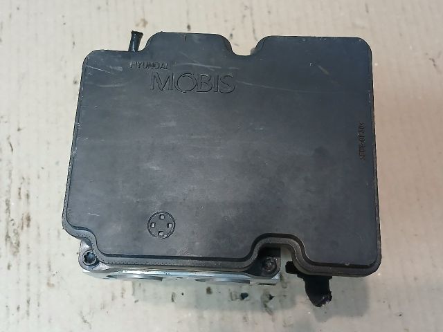 bontott HYUNDAI i20 ABS Kocka