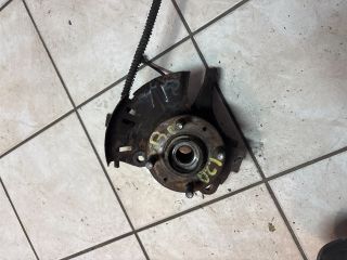 bontott HYUNDAI i20 Bal első Csonkállvány Kerékaggyal