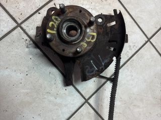 bontott HYUNDAI i20 Bal első Csonkállvány Kerékaggyal