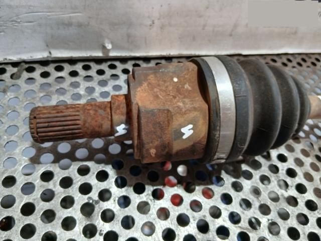 bontott HYUNDAI i20 Bal Féltengely