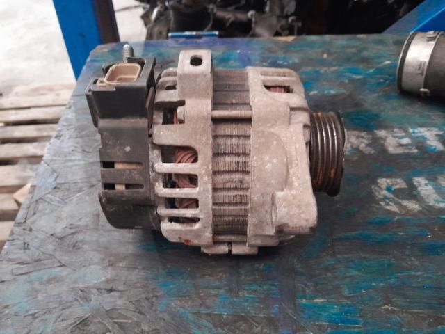 bontott HYUNDAI i20 Generátor