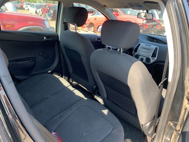 bontott HYUNDAI i20 Generátor