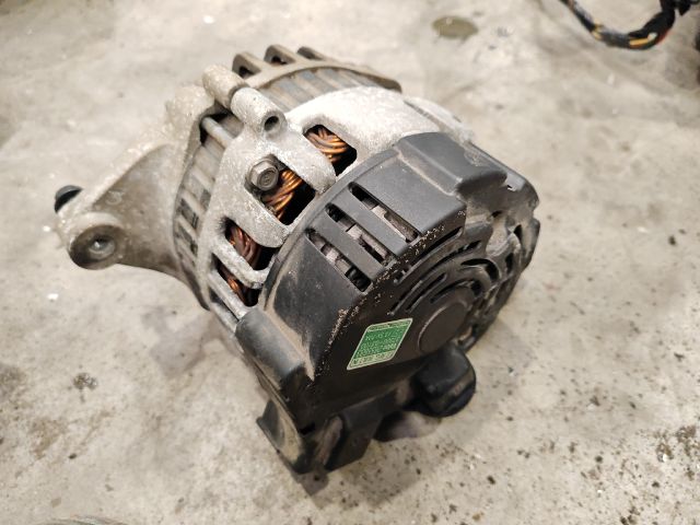 bontott HYUNDAI i20 Generátor