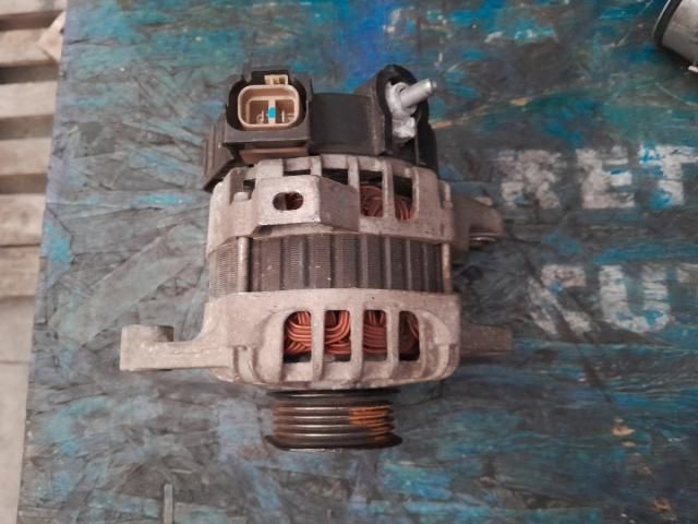 bontott HYUNDAI i20 Generátor