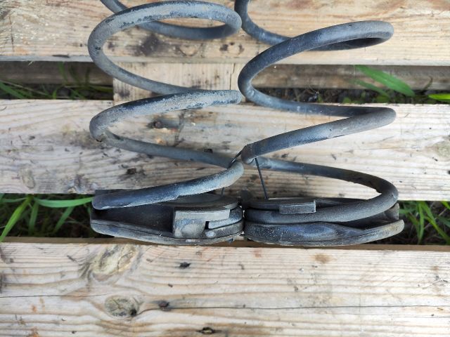 bontott HYUNDAI i20 Hátsó Rugó Pár