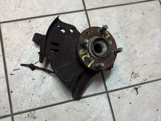 bontott HYUNDAI i20 Jobb első Csonkállvány Kerékaggyal