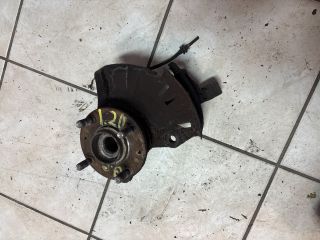 bontott HYUNDAI i20 Jobb első Csonkállvány Kerékaggyal