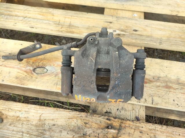 bontott HYUNDAI i20 Jobb első Féknyereg Munkahengerrel