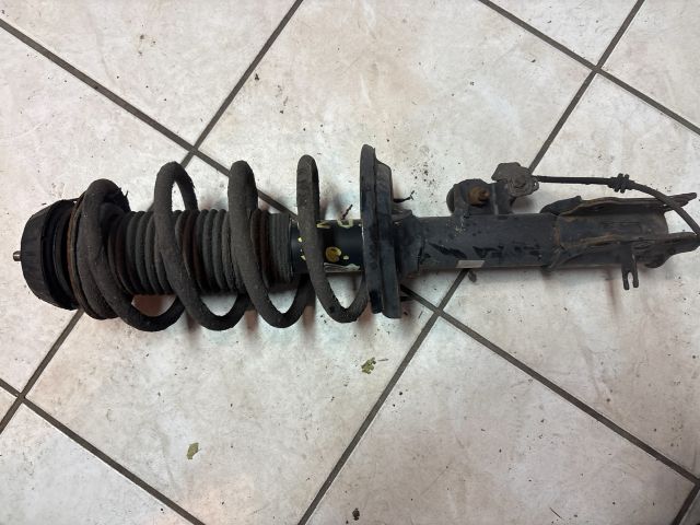 bontott HYUNDAI i20 Jobb első Gólyaláb (Lengécsillapító, Rugó)