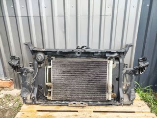 bontott HYUNDAI i20 Komplett Homlokfal (Részeivel)