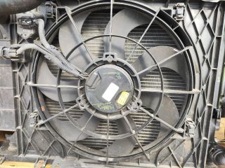 bontott HYUNDAI i20 Komplett Homlokfal (Részeivel)