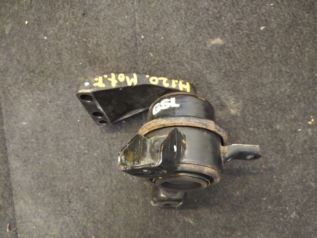 bontott HYUNDAI i20 Motor Tartó Bak (Fém)