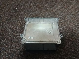 bontott HYUNDAI i20 Motorvezérlő