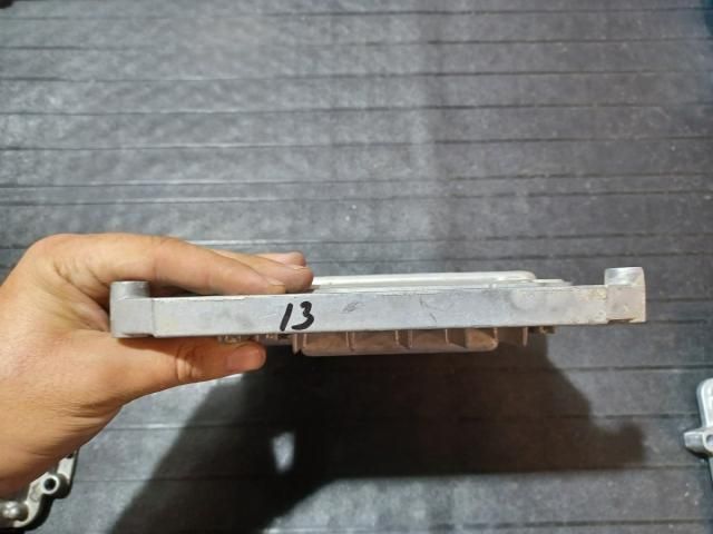 bontott HYUNDAI i20 Motorvezérlő