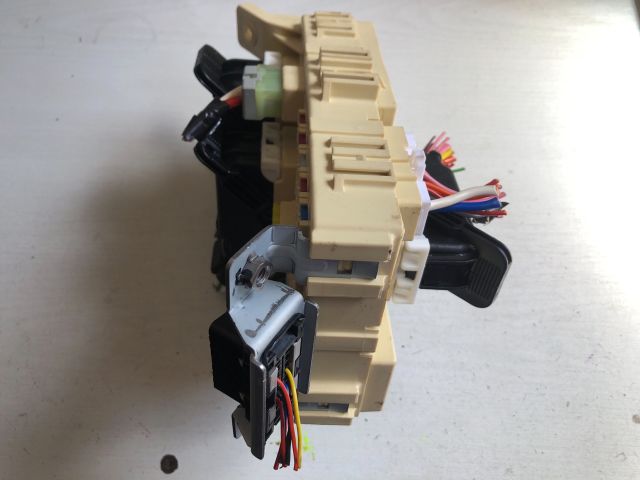 bontott HYUNDAI i20 Motorvezérlő