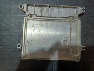 bontott HYUNDAI i20 Motorvezérlő