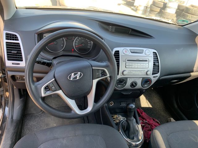 bontott HYUNDAI i20 Motorvezérlő