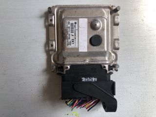 bontott HYUNDAI i20 Motorvezérlő