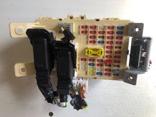 bontott HYUNDAI i20 Motorvezérlő