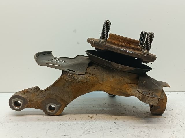 bontott HYUNDAI i20 Bal első Csonkállvány Kerékaggyal