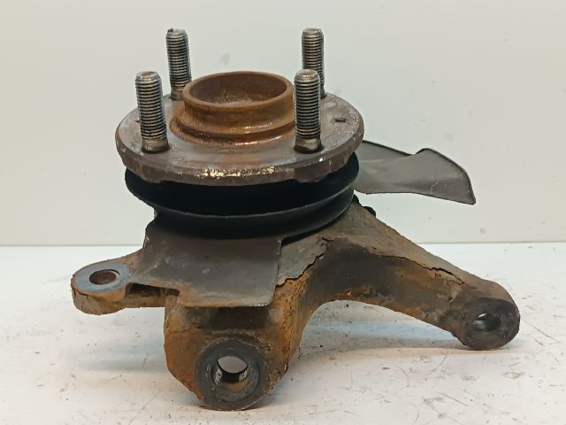 bontott HYUNDAI i20 Bal első Csonkállvány Kerékaggyal