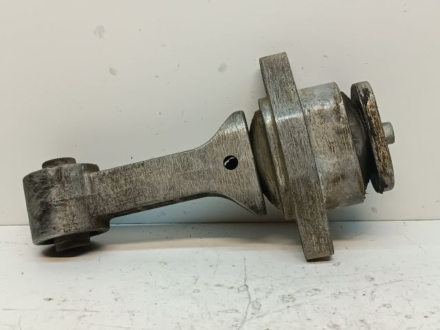 bontott HYUNDAI i20 Billenésgátló Bak