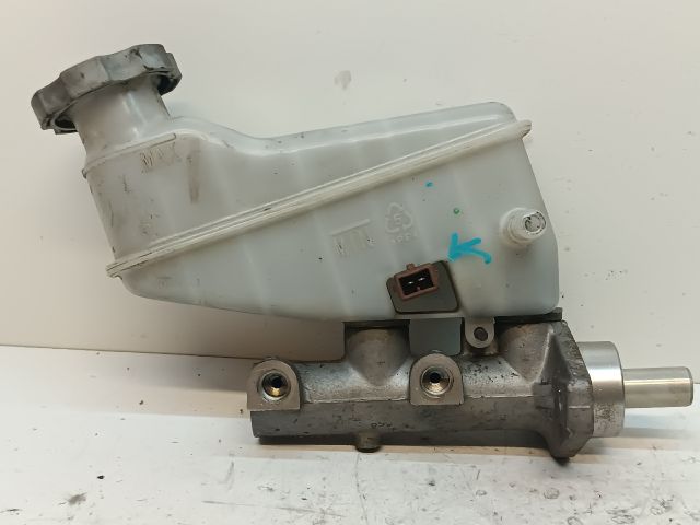 bontott HYUNDAI i20 Főfékhenger