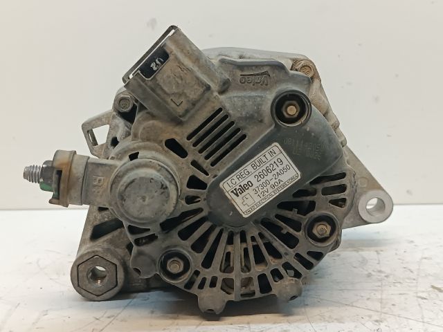 bontott HYUNDAI i20 Generátor