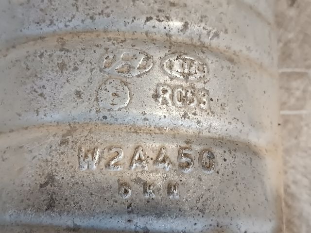 bontott HYUNDAI i20 Katalizátor