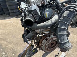 bontott HYUNDAI i20 Komplett Motor (Segédberendezésekkel)