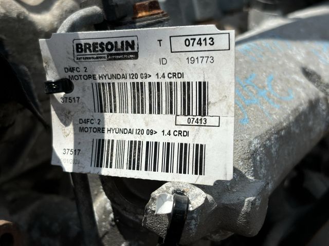 bontott HYUNDAI i20 Komplett Motor (Segédberendezésekkel)