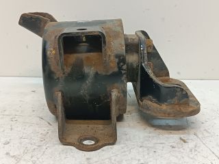 bontott HYUNDAI i20 Motor Tartó Bak Jobb