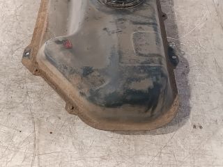 bontott HYUNDAI i20 Tank